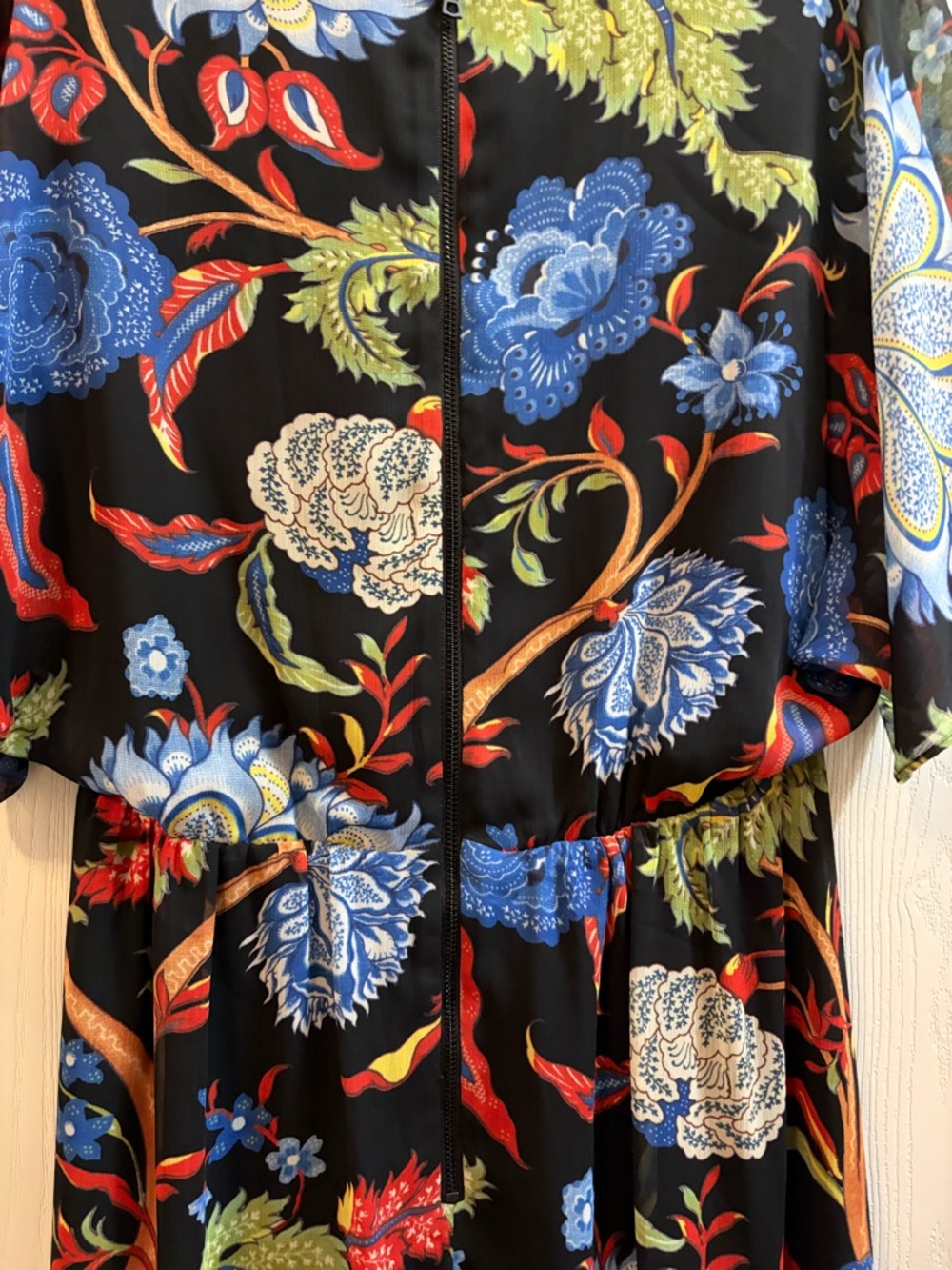Alice + Olivia Cay Floral Batwing Dress Size 6 - Picture 11 of 12